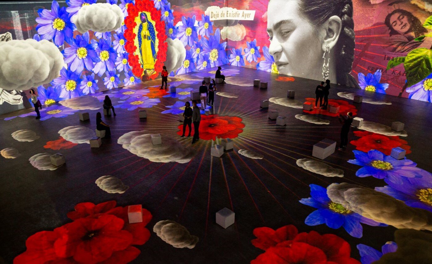 墨西哥艺术家 Frida Kahlo 传记展览